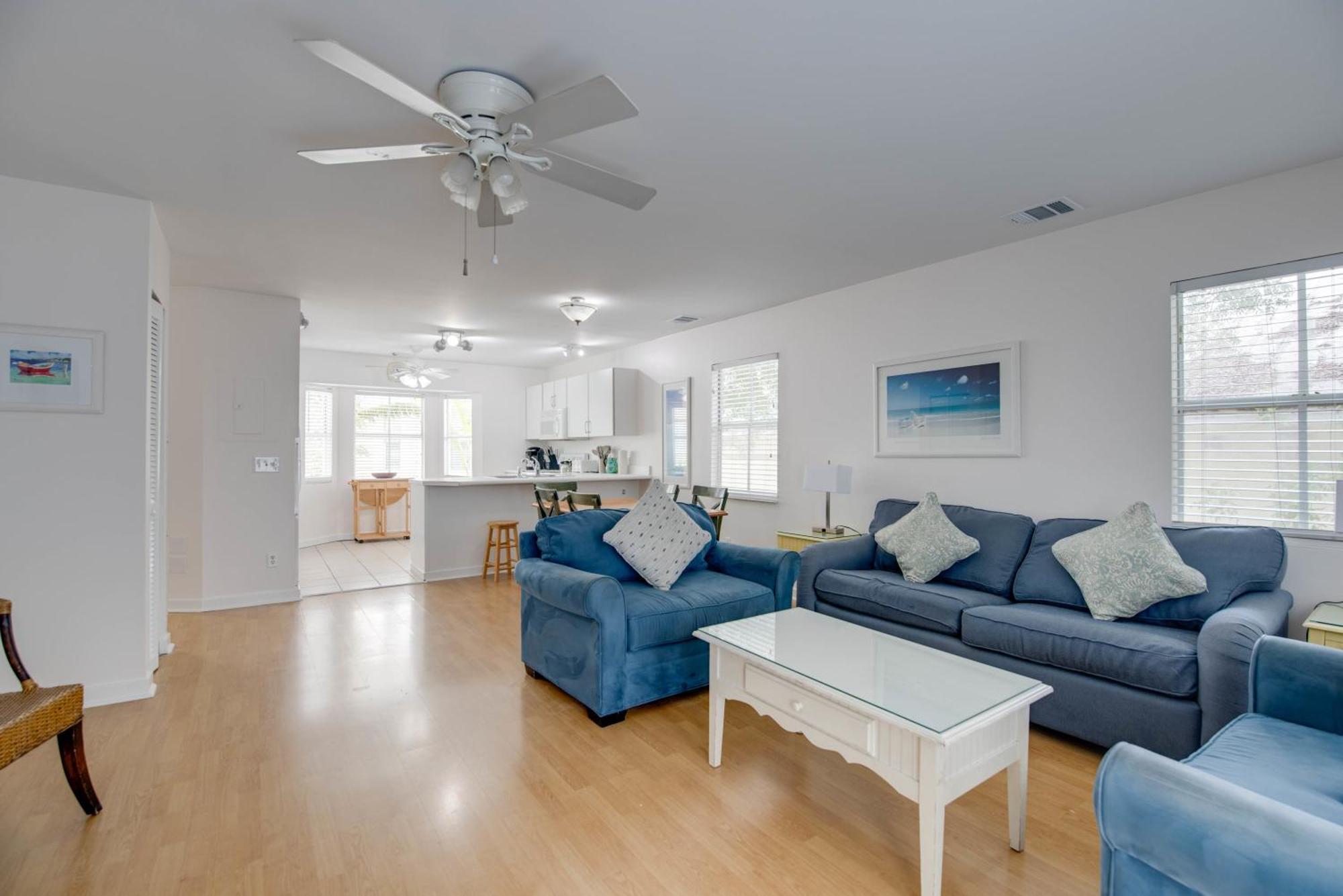 New Casa Caribe By Brightwild- Two-Story Condo Rooftop Pool Key West Extérieur photo